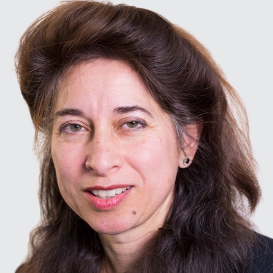 Dr Nina Salooja